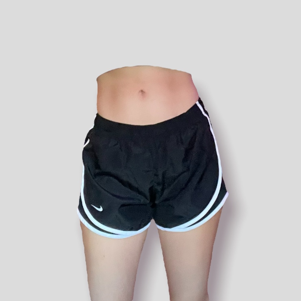 Nike tempo running shorts
